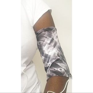 blk/Wht Sport Running Phone Armband Sleeve bag